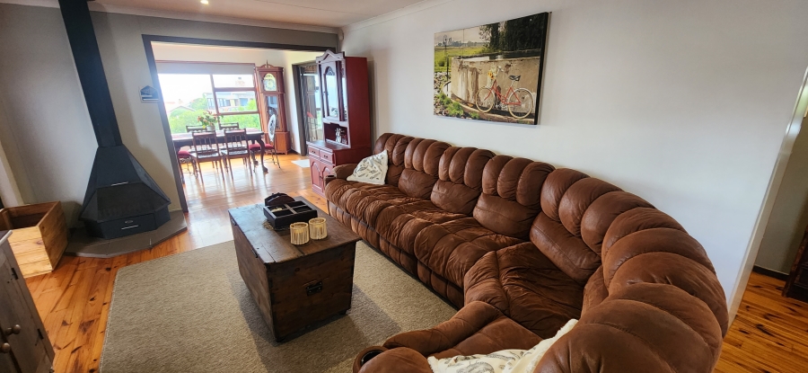 4 Bedroom Property for Sale in Dana Bay Western Cape
